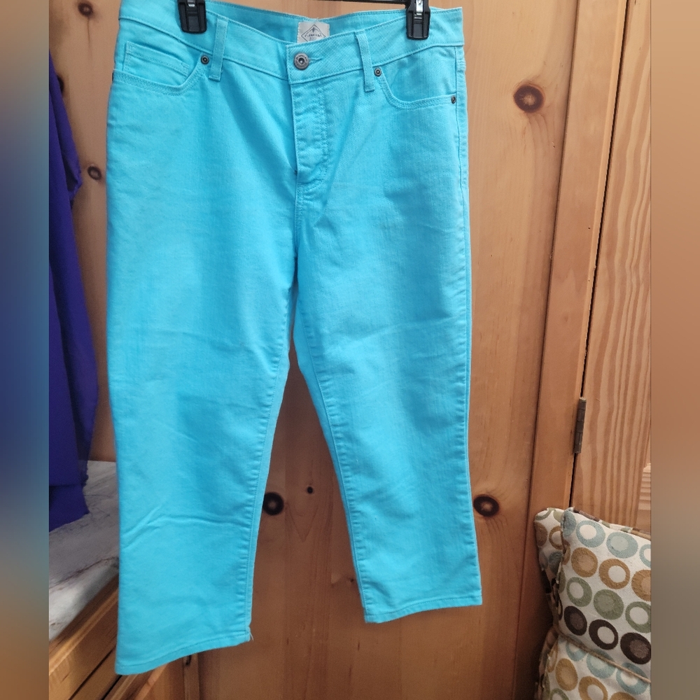 Womens Capris
